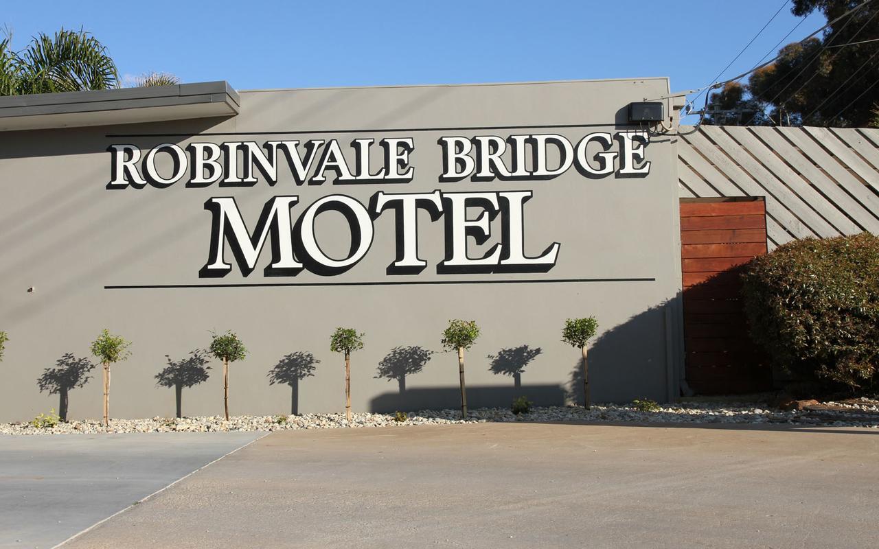 Robinvale Bridge Motel Exteriör bild